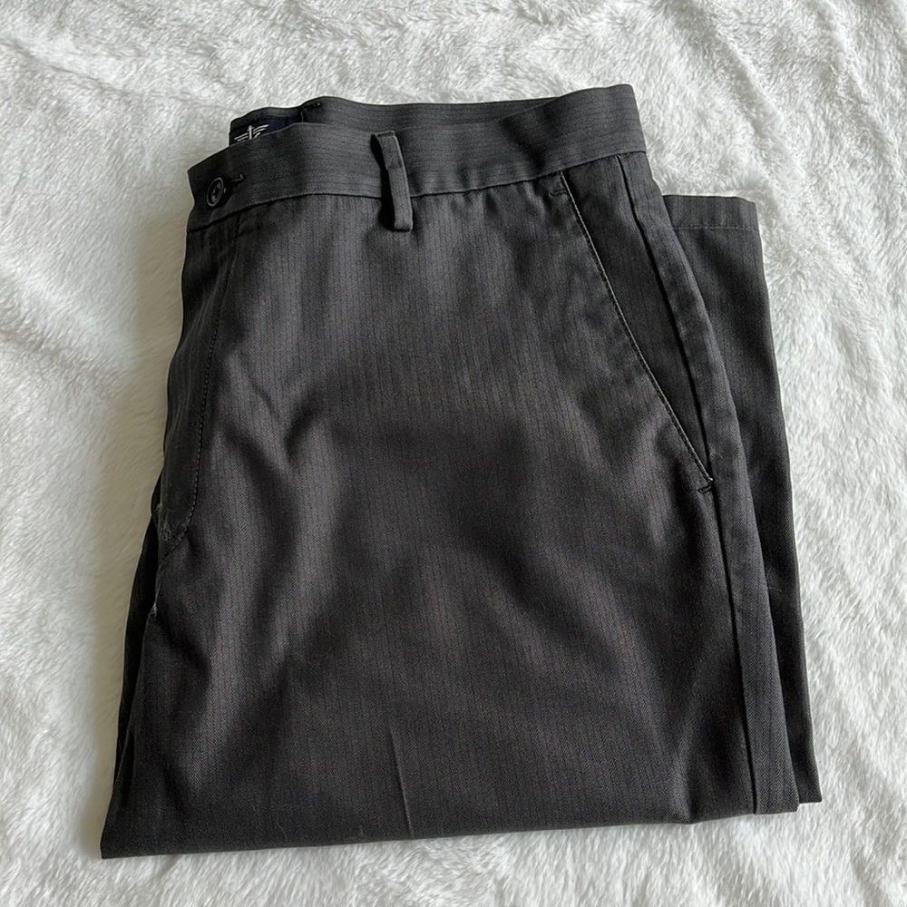 Dockers Signature Khaki